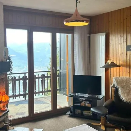 Modern In Prime Location *
